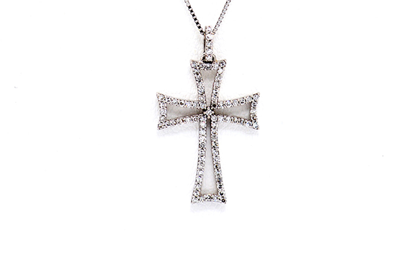 Cross Diamond Pendent Necklace