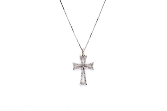 Cross Diamond Pendent Necklace
